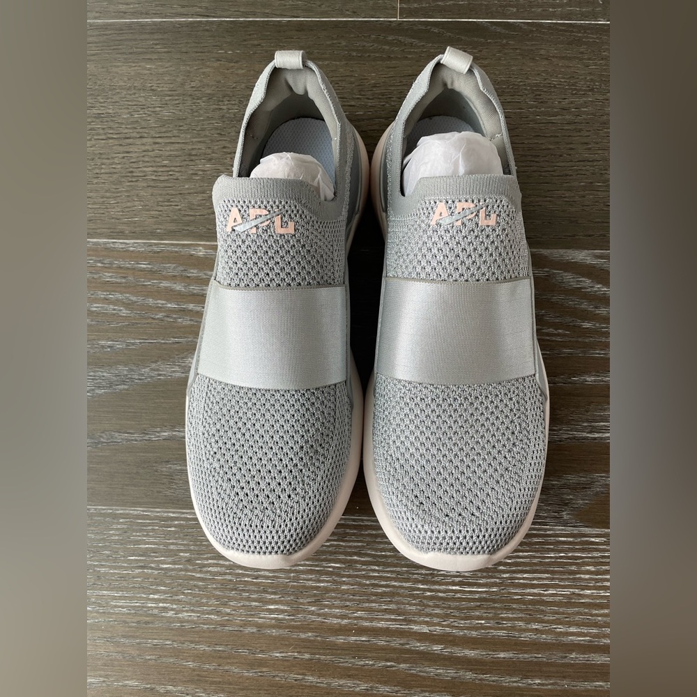 APL Women's TechLoom Bliss Shoes, size 8